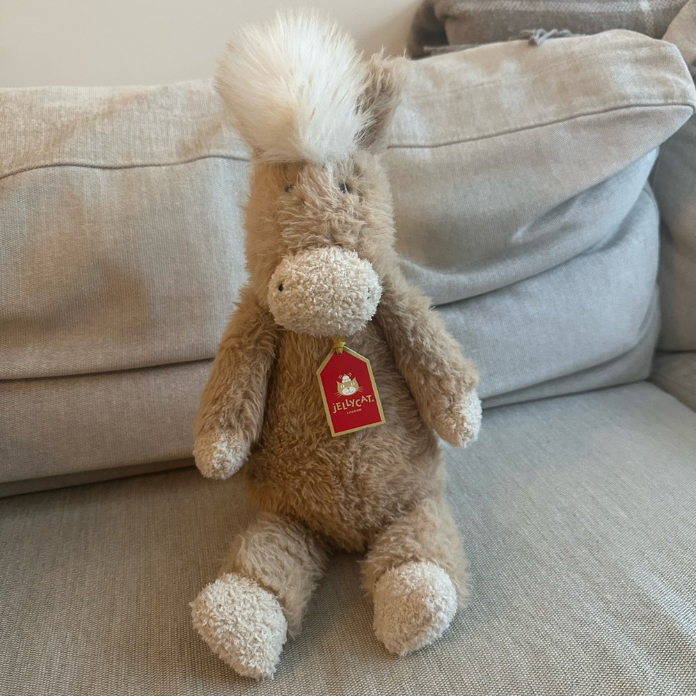 BNWT Canterneigh Pony Jellycat